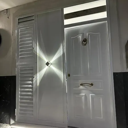 Mammefigl House *
